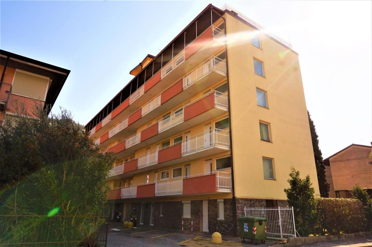 Apartment Brione Riva del Garda Exterior foto